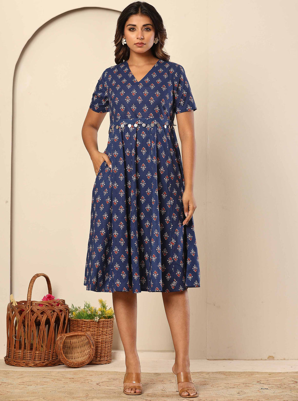 slim fit dress slacks Sail to Sable Tropical Block Print Long Sleeve Tunic Flare Dress Tropical Block Print / L / F25229 main image 0