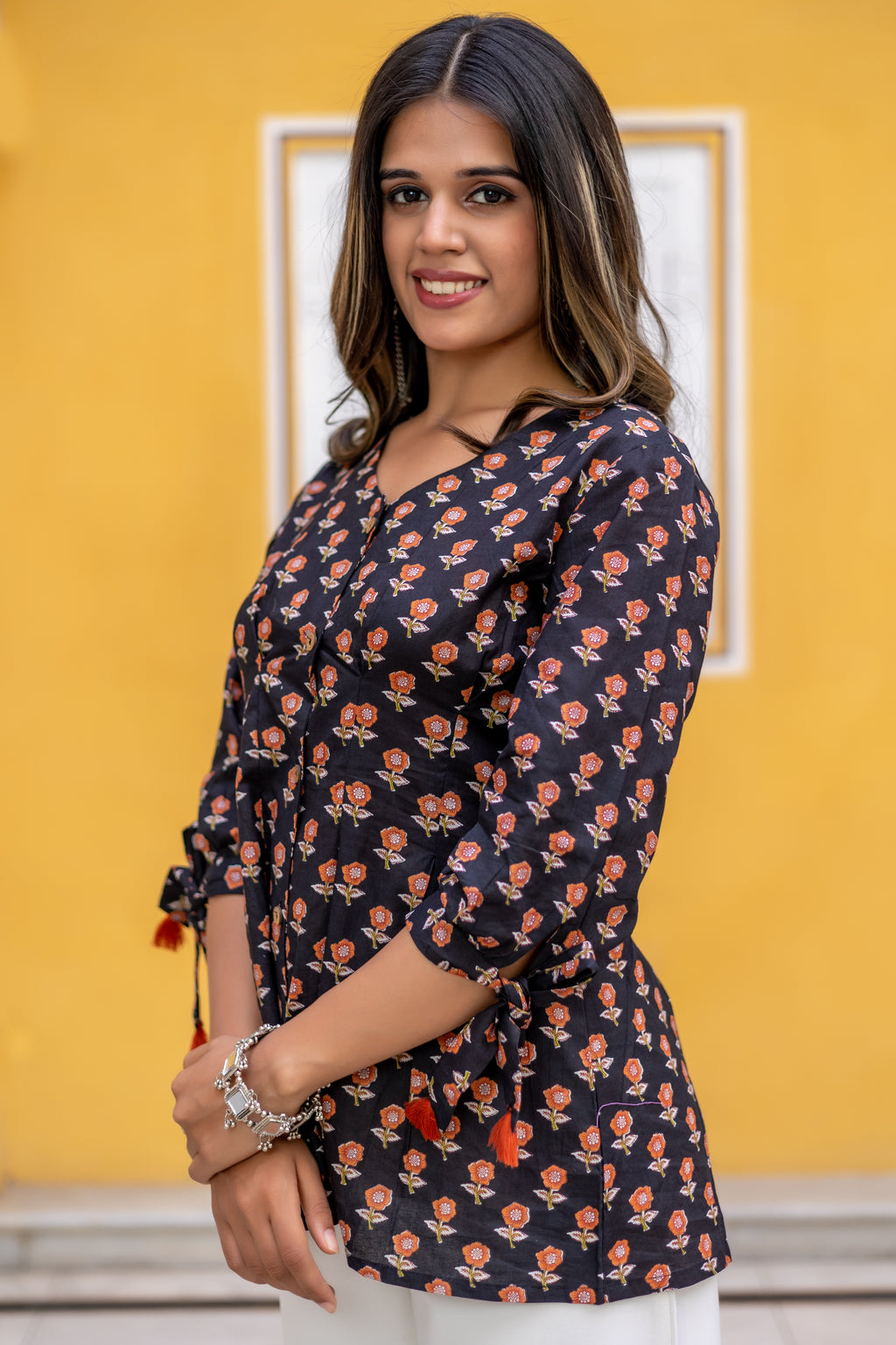 Black cotton printed top