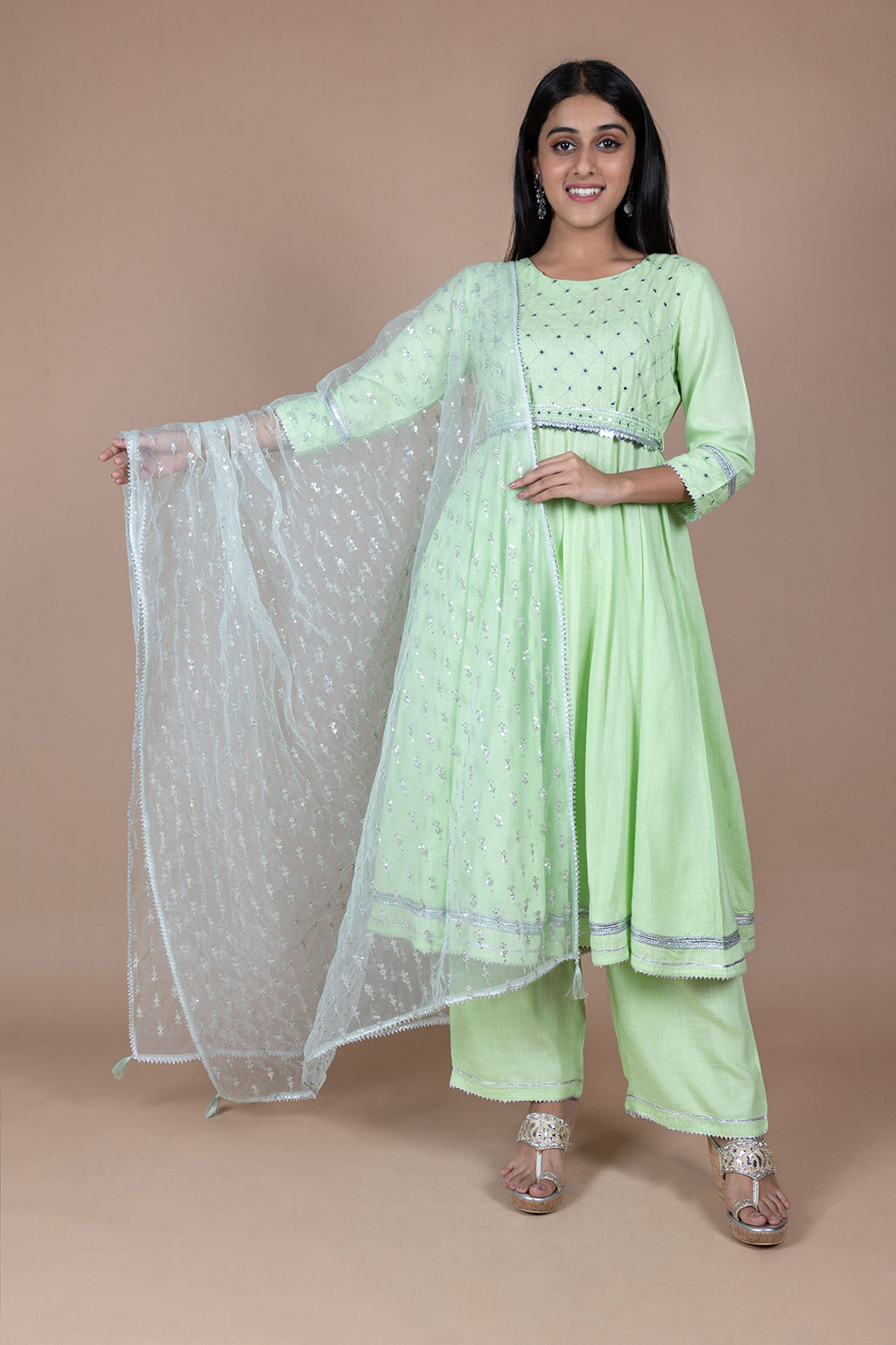 Green & Silver-Toned Ethnic Motifs Embroidered Dupatta