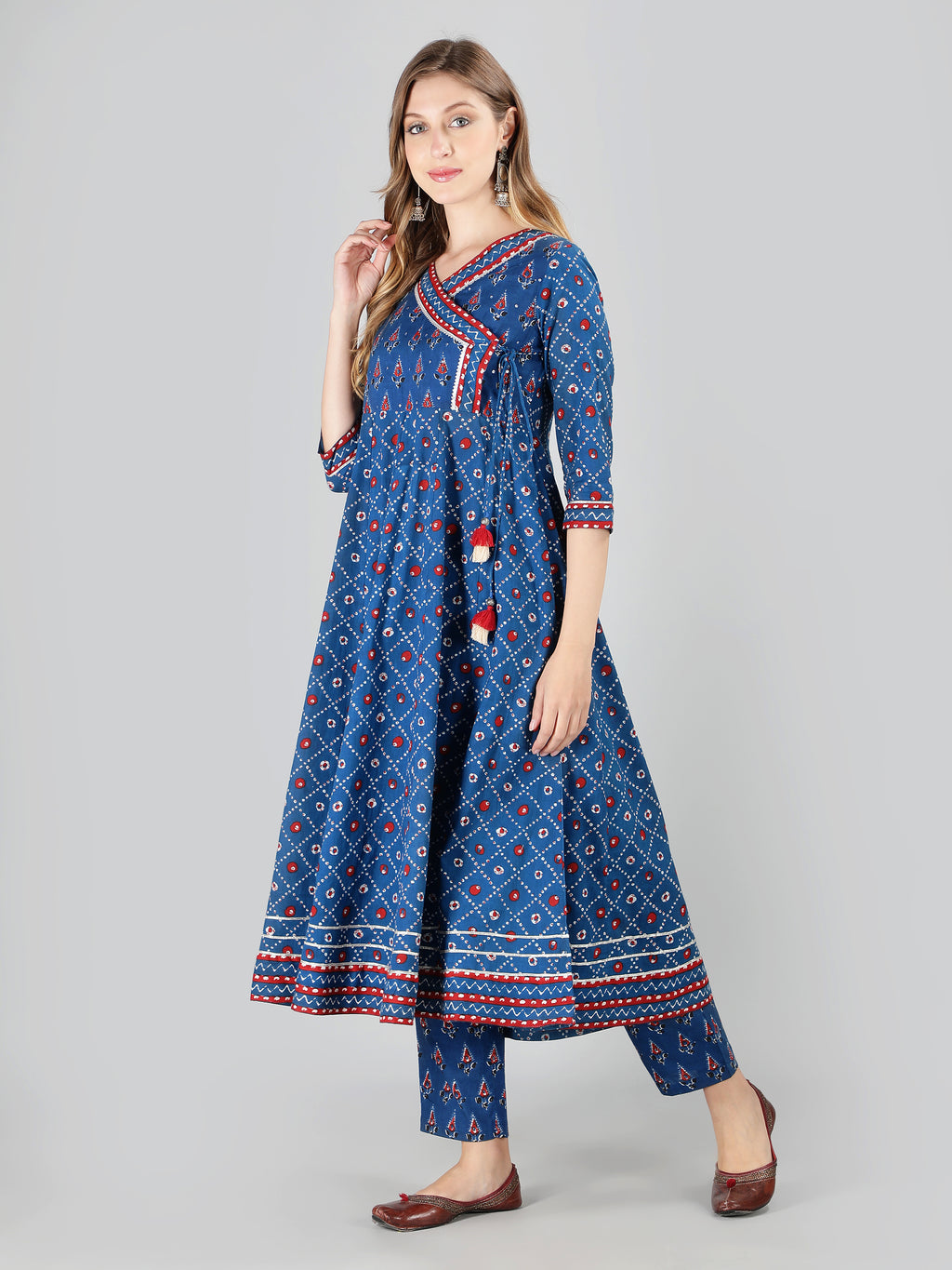 Blue ethnic printed In Anarkali style Kurta with pant.