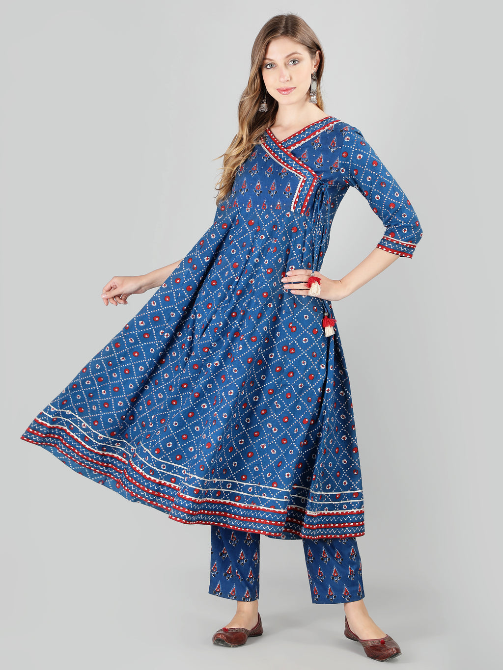 Blue ethnic printed In Anarkali style Kurta with pant.