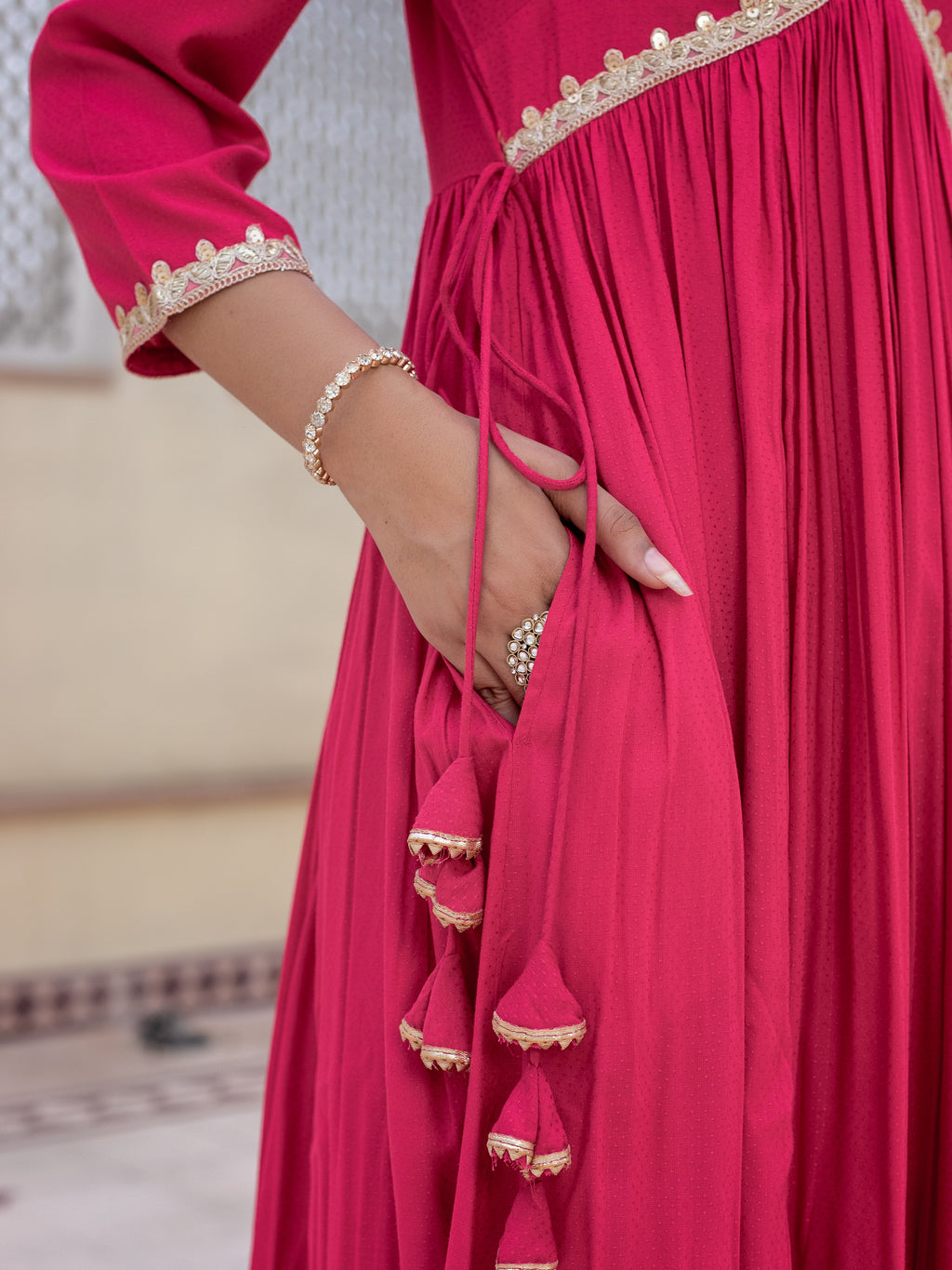 V-Neck Pink A-Line Kurta With Pant