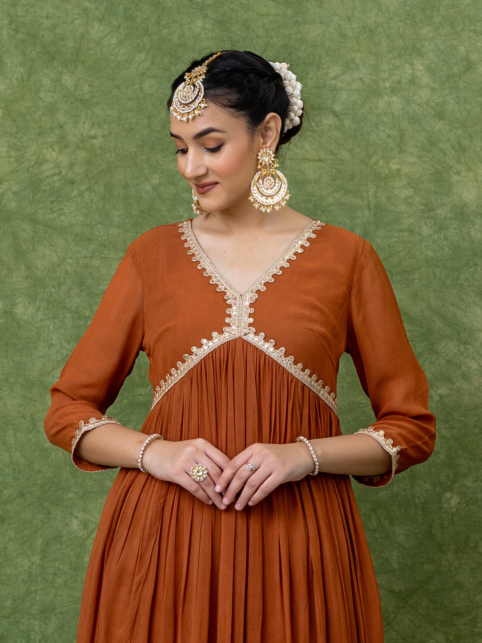 brown-kurta-set-with-embroidered-dupatta