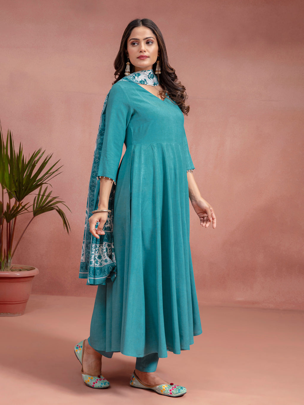 Blue Viscose Solid Anarkali Set With Printed Dupatta