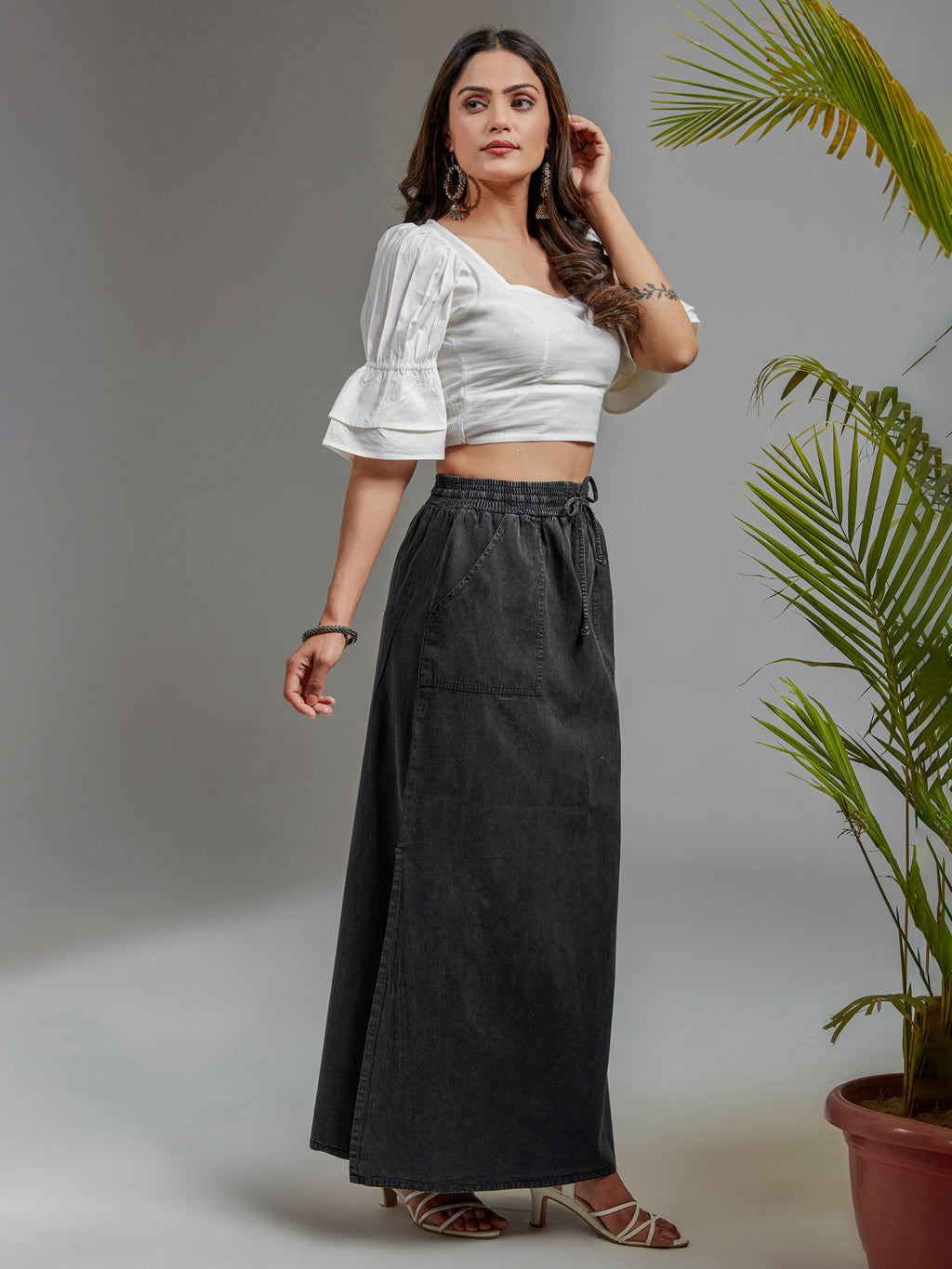 White Cotton Square Neck Balloon Sleeve Crop Top